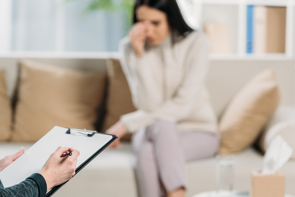 5 Signs You Should Seek A Therapist